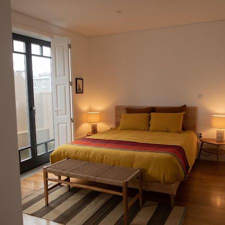 Spacious Studio W/ Balcony & Ac By Lovelystay Porto Luaran gambar