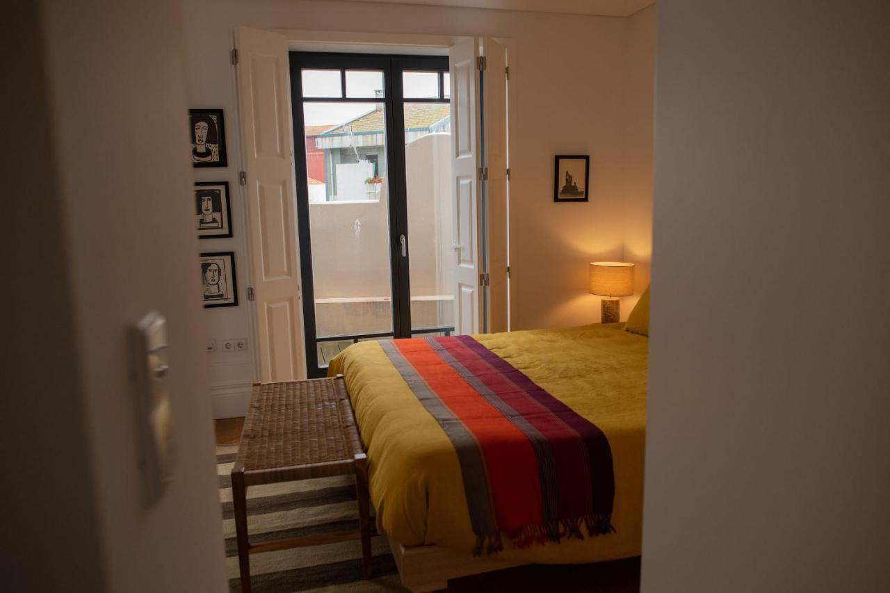 Spacious Studio W/ Balcony & Ac By Lovelystay Porto Luaran gambar